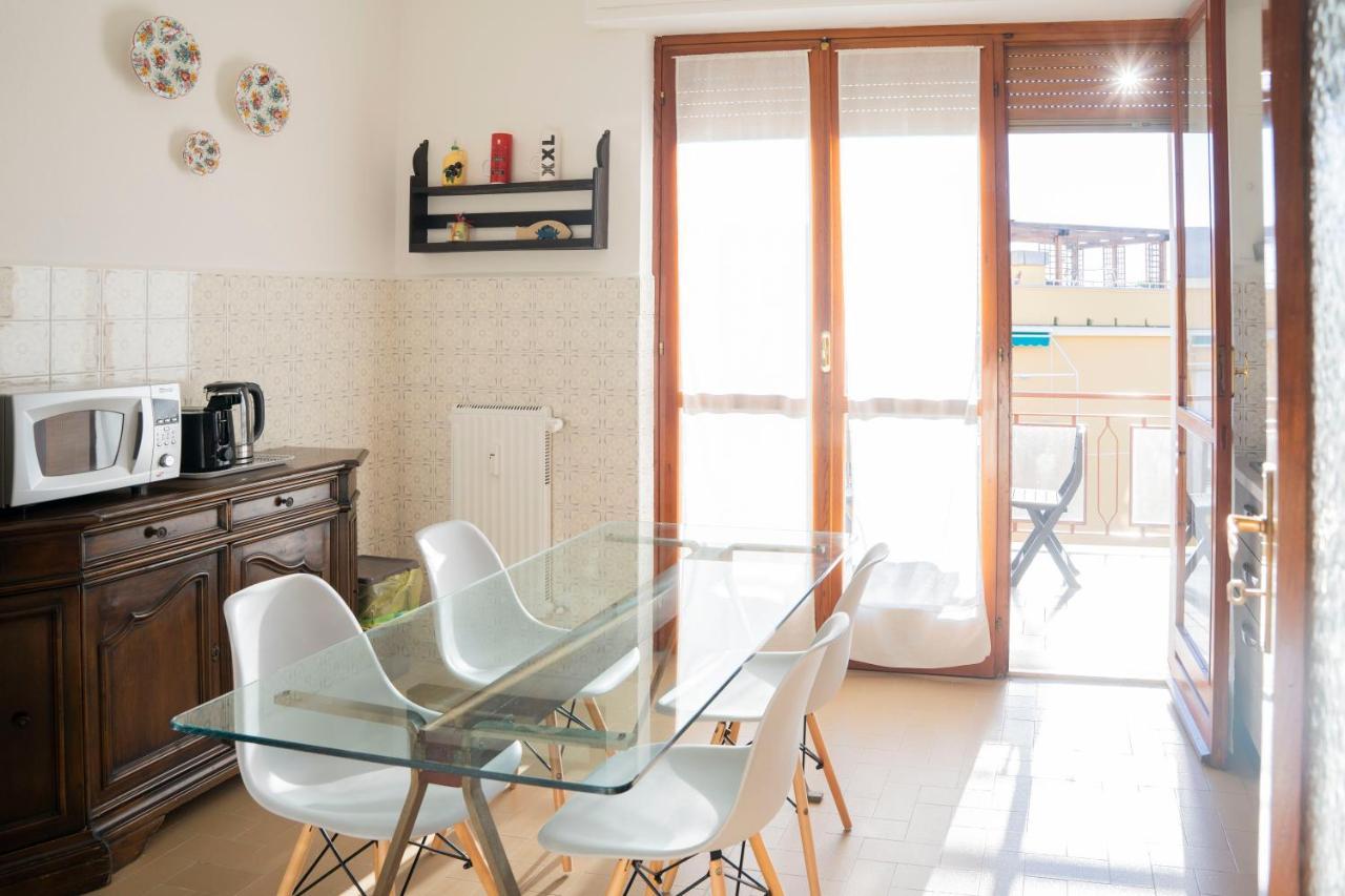 093 - Casa Panorama, Vista Mare E Vista Portofino, 500 Metri Centro Di Chiavari, Posto Auto Gratis Incluso Leilighet Eksteriør bilde