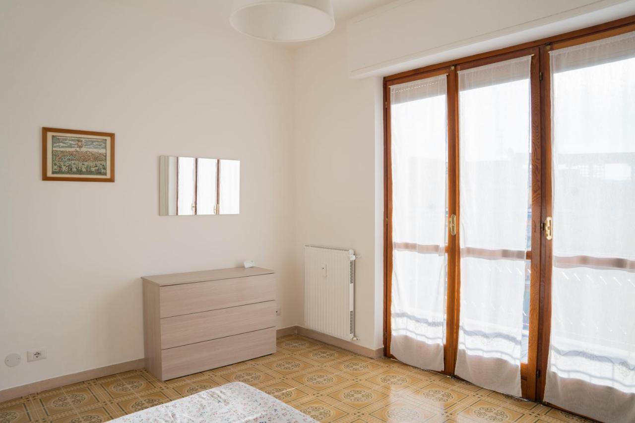 093 - Casa Panorama, Vista Mare E Vista Portofino, 500 Metri Centro Di Chiavari, Posto Auto Gratis Incluso Leilighet Eksteriør bilde